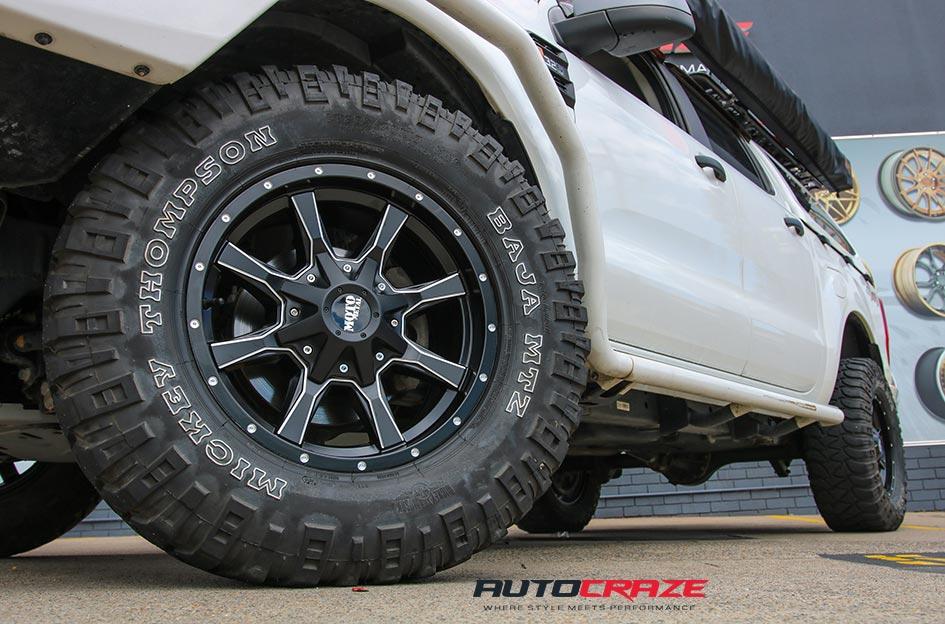 FORD RANGER MO970 SATIN BLACK MILLED ACCENTS